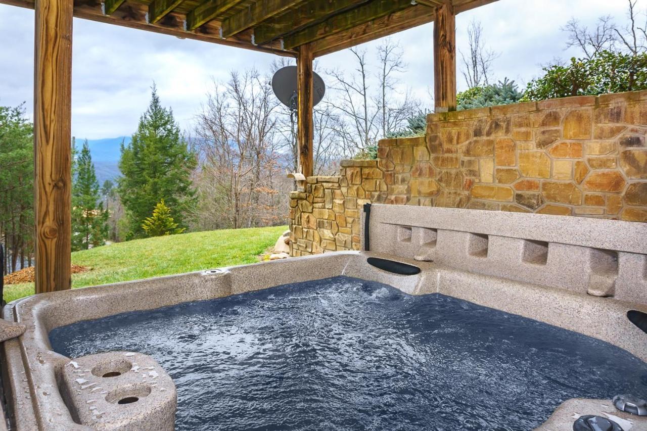 Pinnacle View Lodge By Stony Brook Cabins Gatlinburg Bagian luar foto